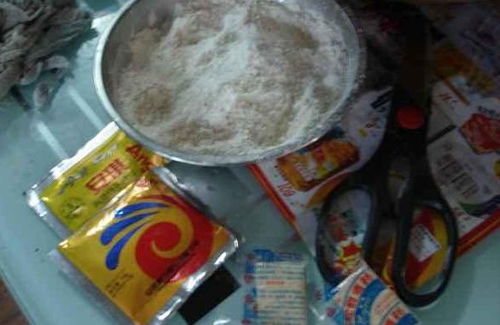 如何制作蜡瓶塘钓鱼饵料,一步步详细指南 如何制作蜡瓶塘钓鱼饵料,一步步详细指南