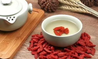 枸杞,不只是养生圣品,更是钓鱼高手的秘密武器 枸杞,不只是养生圣品,更是钓鱼高手的秘密武器