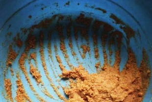 独家秘方！麻辣钓鱼饵料自制教程，手把手教你打造鱼儿疯抢的饵料！