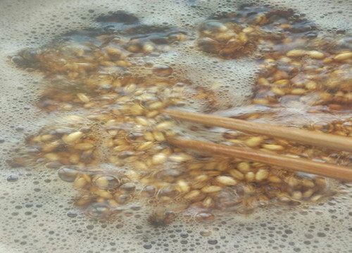 塘虱鱼钓鱼饵料的配制方法