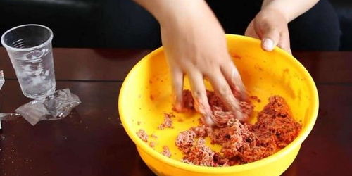 钓鱼饵料莲子怎么做的？手把手教你自制天然诱饵