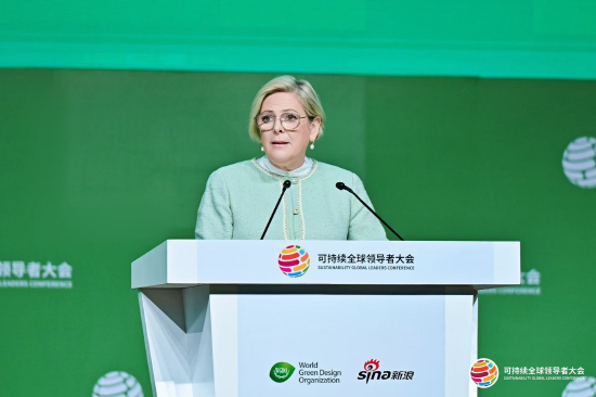 冰岛总统哈德拉·托马斯多蒂尔出席2025可持续全球领导者大会并致辞（图）